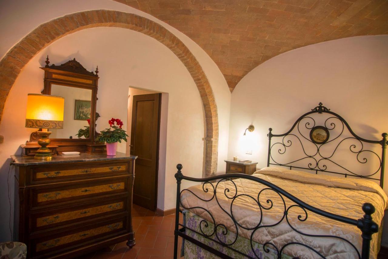 Agriturismo Poggiarellino - מונטלצ'ינו מראה חיצוני תמונה